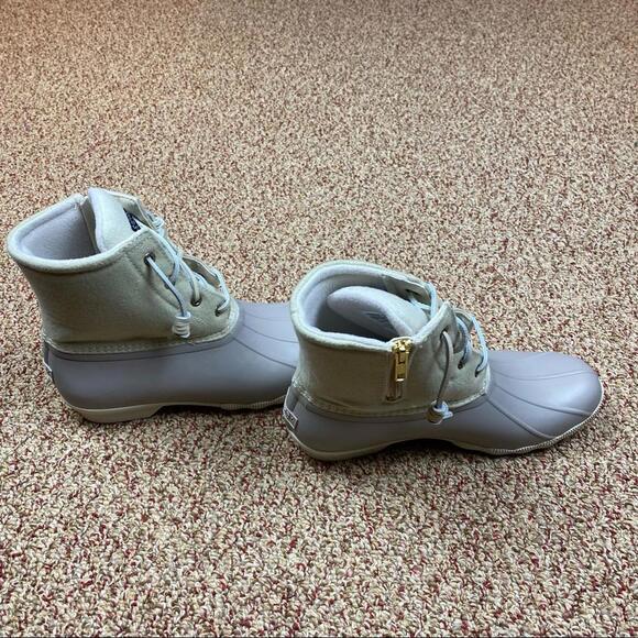 Sperry Ivory Duck Boots NWT - Picture 6 of 10